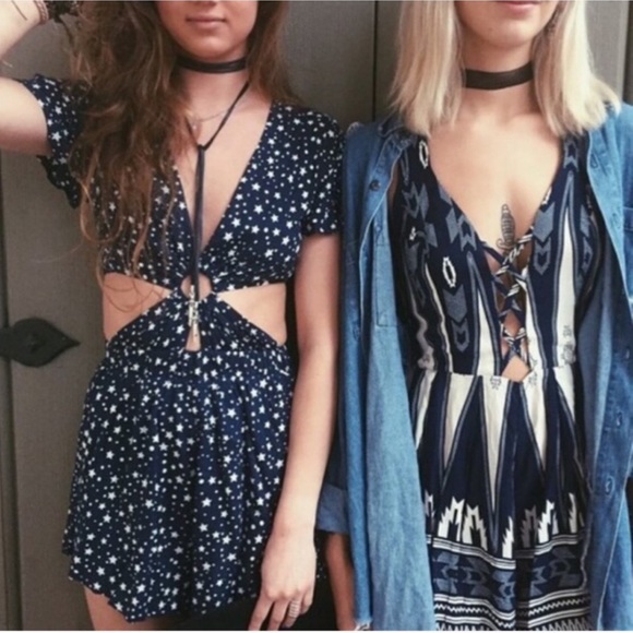 🖤 LF Rumor Boutique Blue Tribal Romper - Picture 1 of 8
